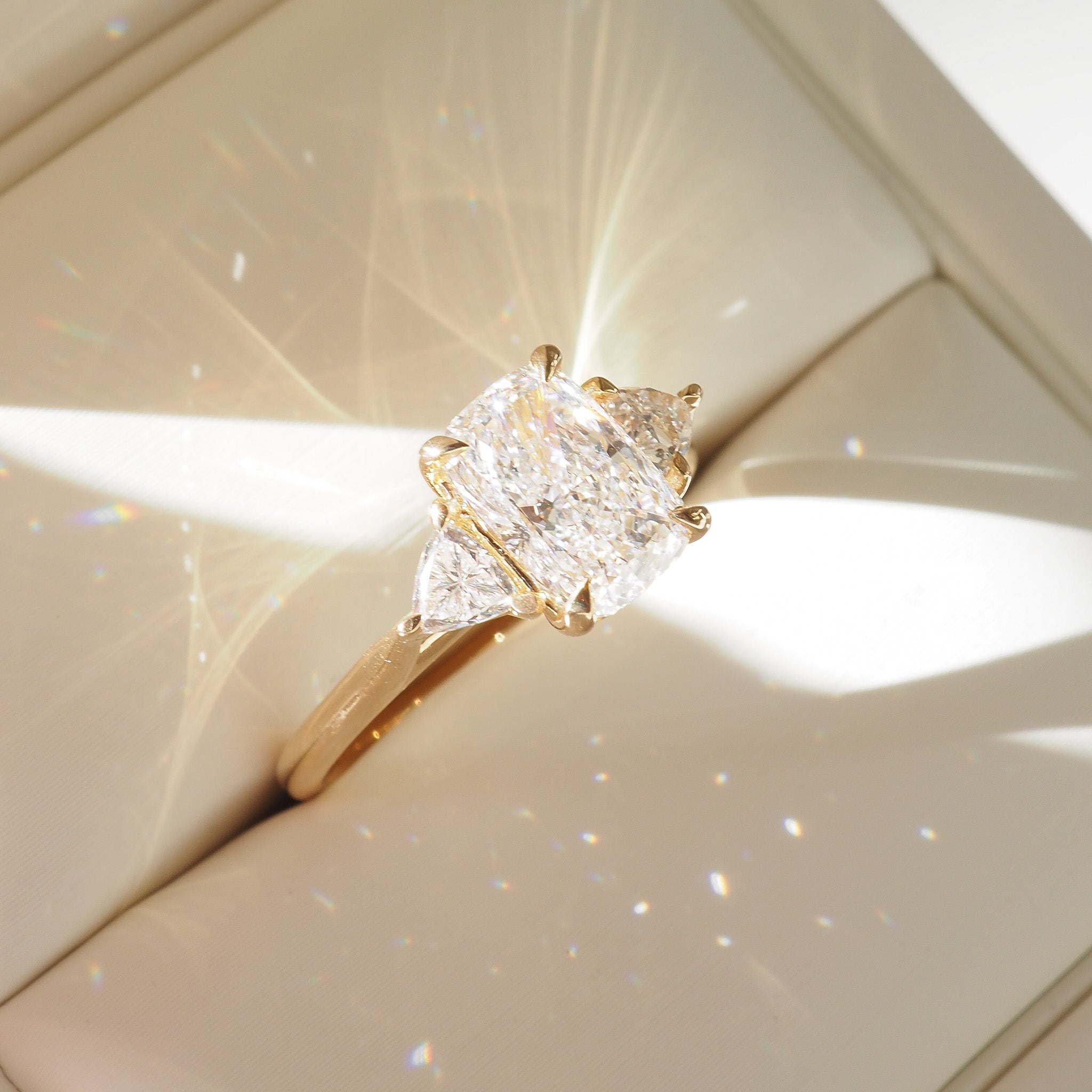 Kiara | 1.8ct Elongated Cushion Lab-Grown Ring