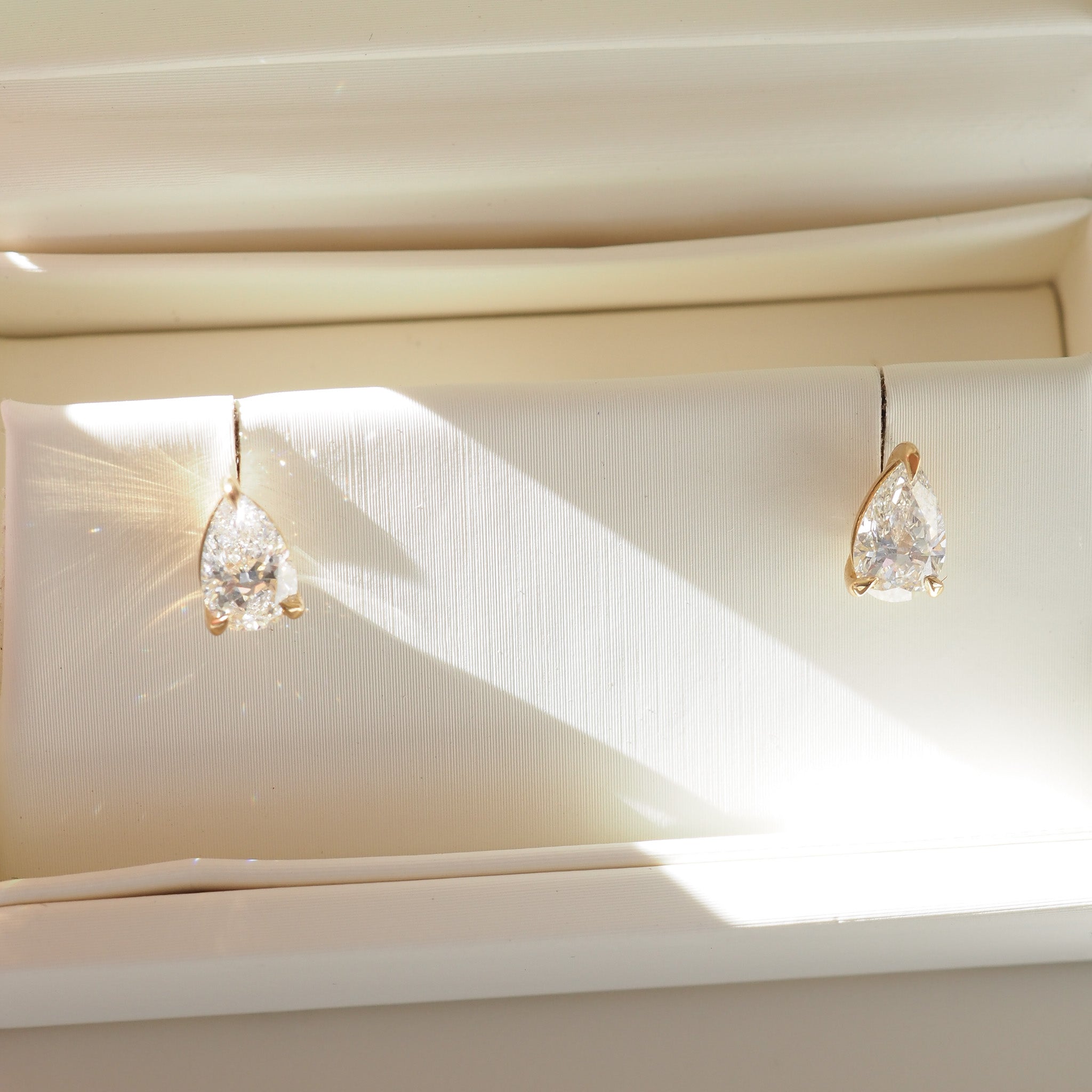 Lyla Studs | 1.5ct Pear Lab-Grown Diamond Earrings