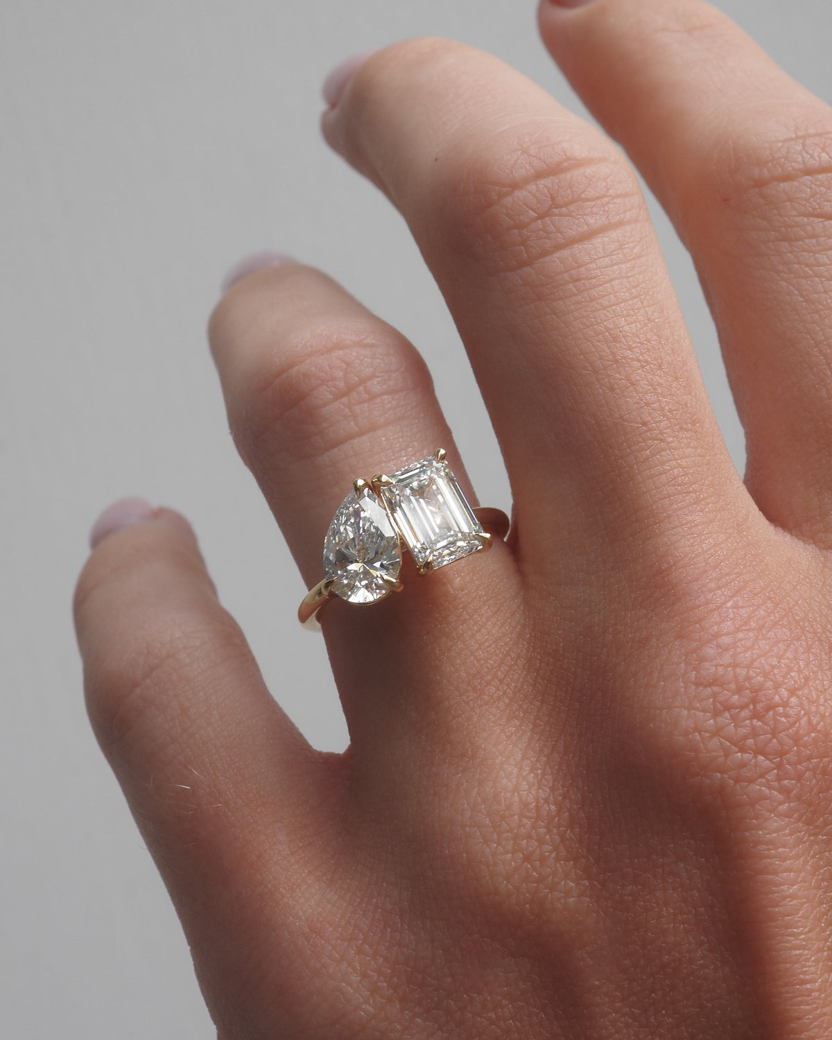 Rosa | 3.3ct Emerald & Pear Toi et Moi Lab-Grown Diamond Ring